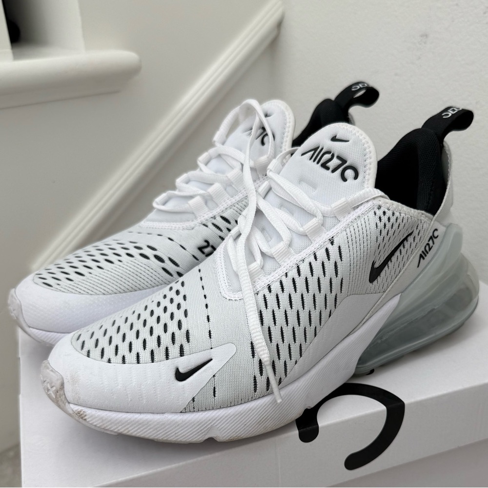 Nike Air Max 270